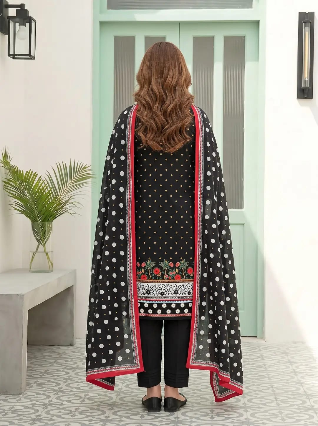 3 Pcs Women's Unstitched Printed Suit